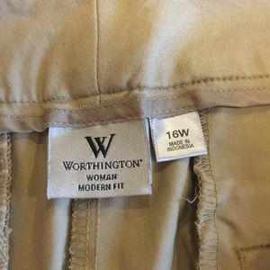 Tan khaki crop pants